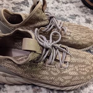 Adidas Tubular Doom Sock size 10